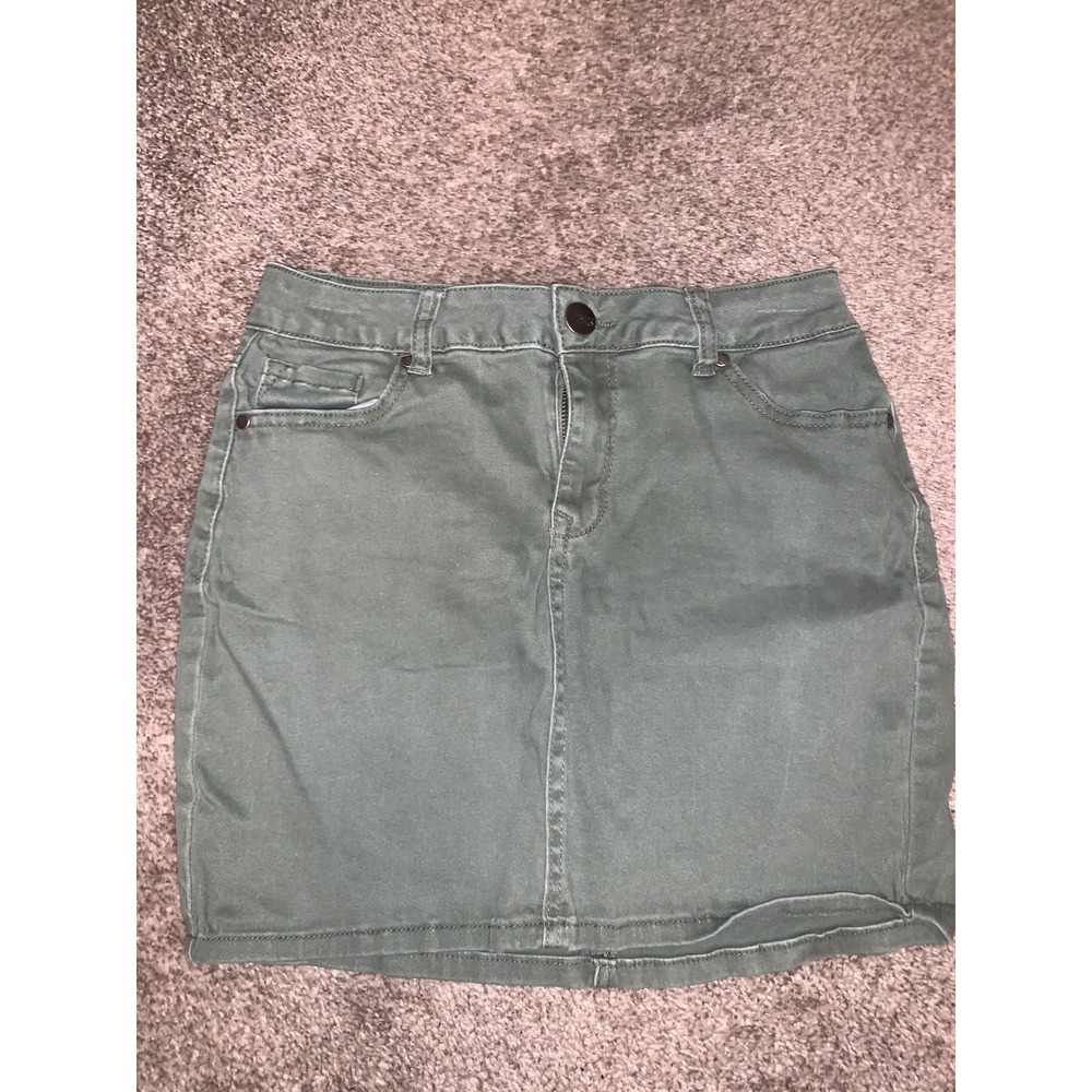 Astor Denim Olive Green Mini Skirt Size 5 Utility Casual Five Pocket